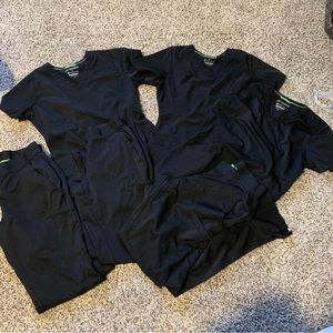 Healing Hands Scrub Set. 3 pairs SMALL